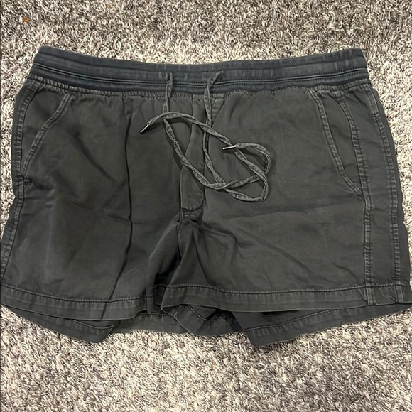 GAP Pants - GAP Black Khaki Shorts